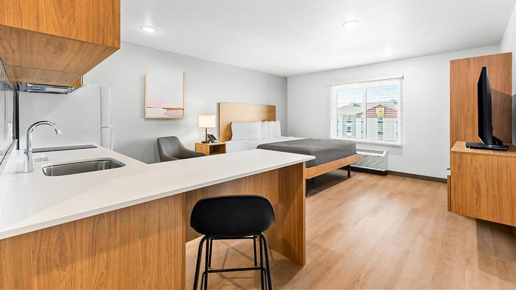 Livaway Suites Tri-Cities-ريتشلاند المظهر الخارجي الصورة